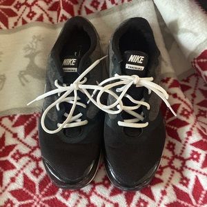 Woman’s Nike Shoes- Like New